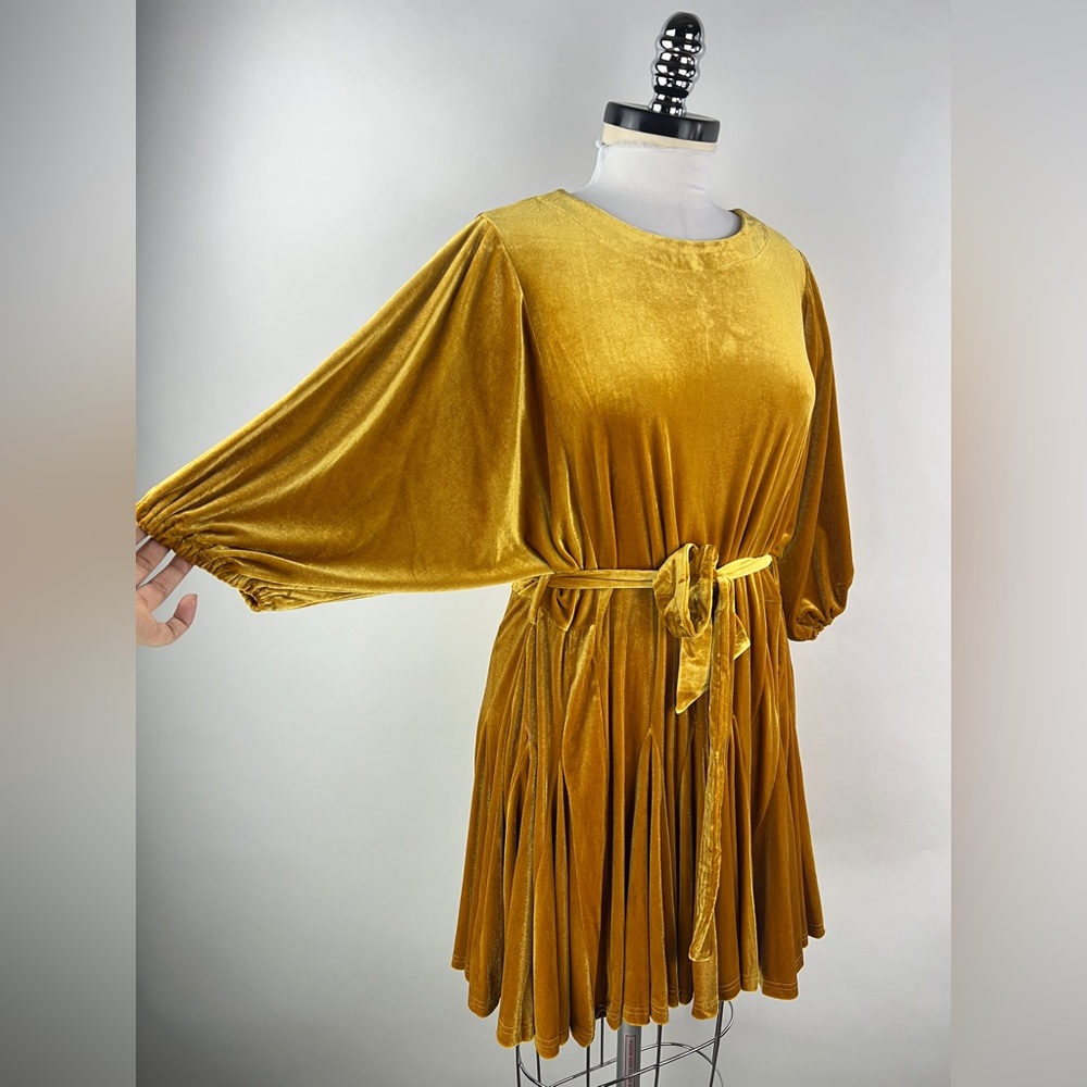 💚 3178. Gold Velour Flared Belted Mini Dress